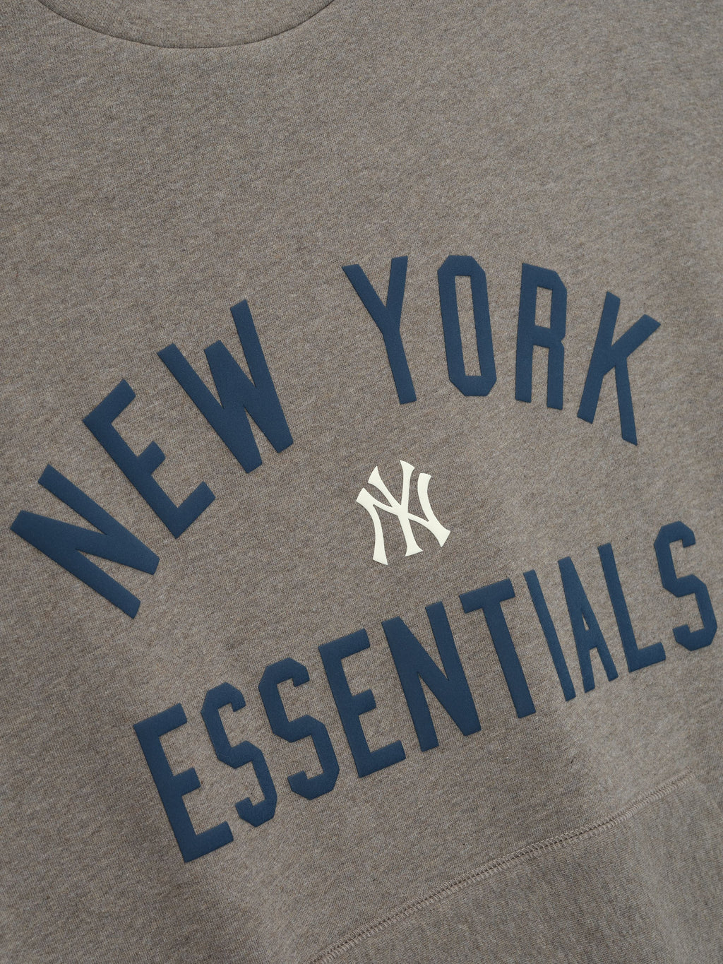 Yankees Sport Crewneck